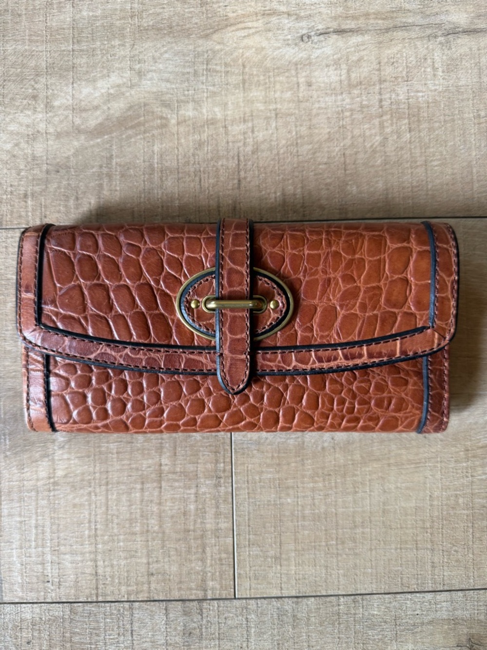 Fossil Women's Croc-Embossed Leather Continental Wallet in Brown